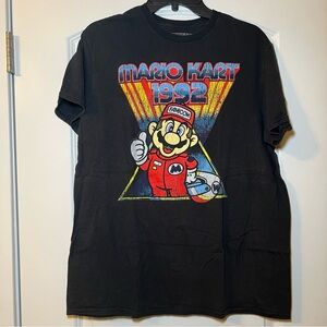 Nintendo Mario Kart 1992 Famicon Men's Black T Shirt Size Large Casual Comfort